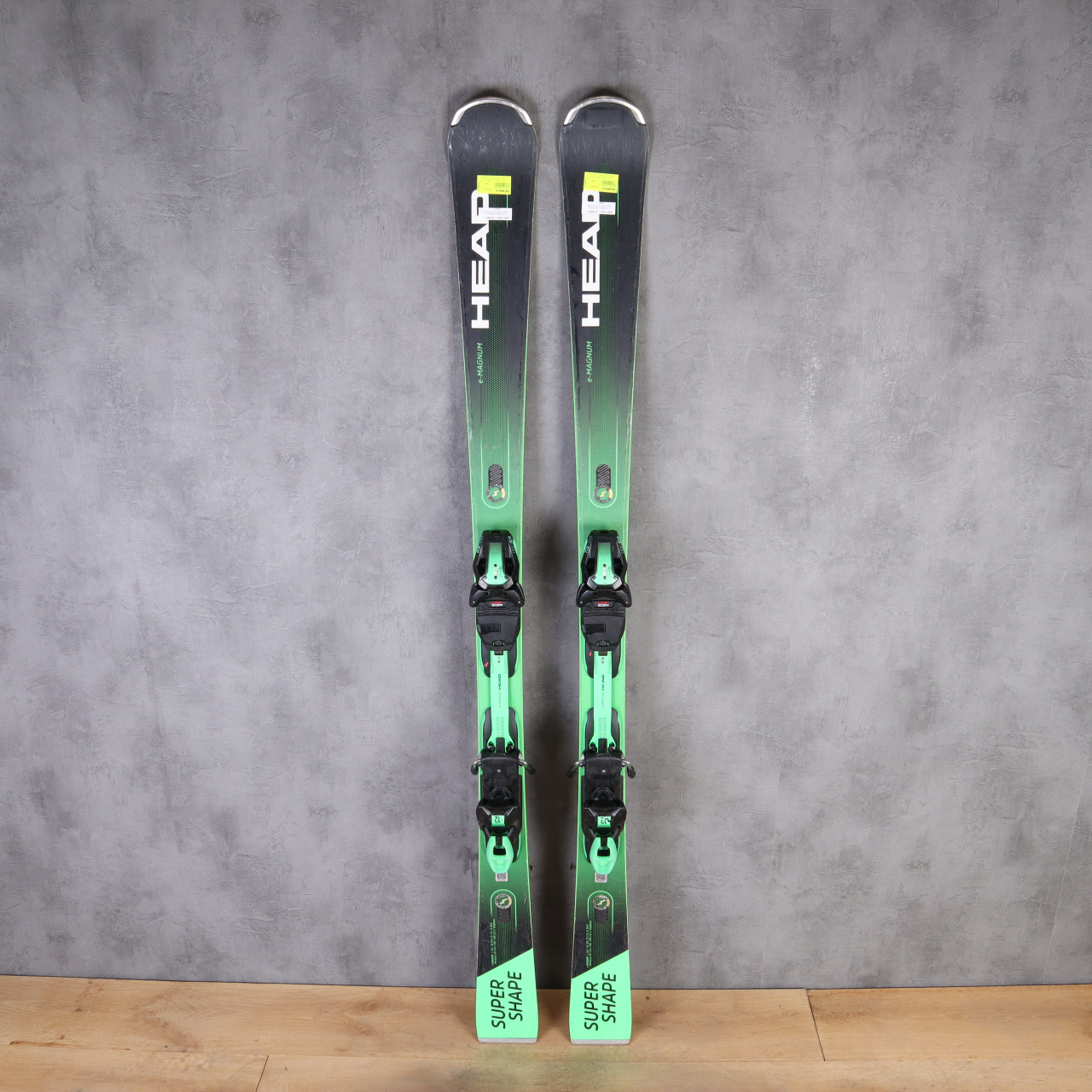 □サロモン SALOMON BBR VSHAPE 186X8.9cm X16ビンディング
